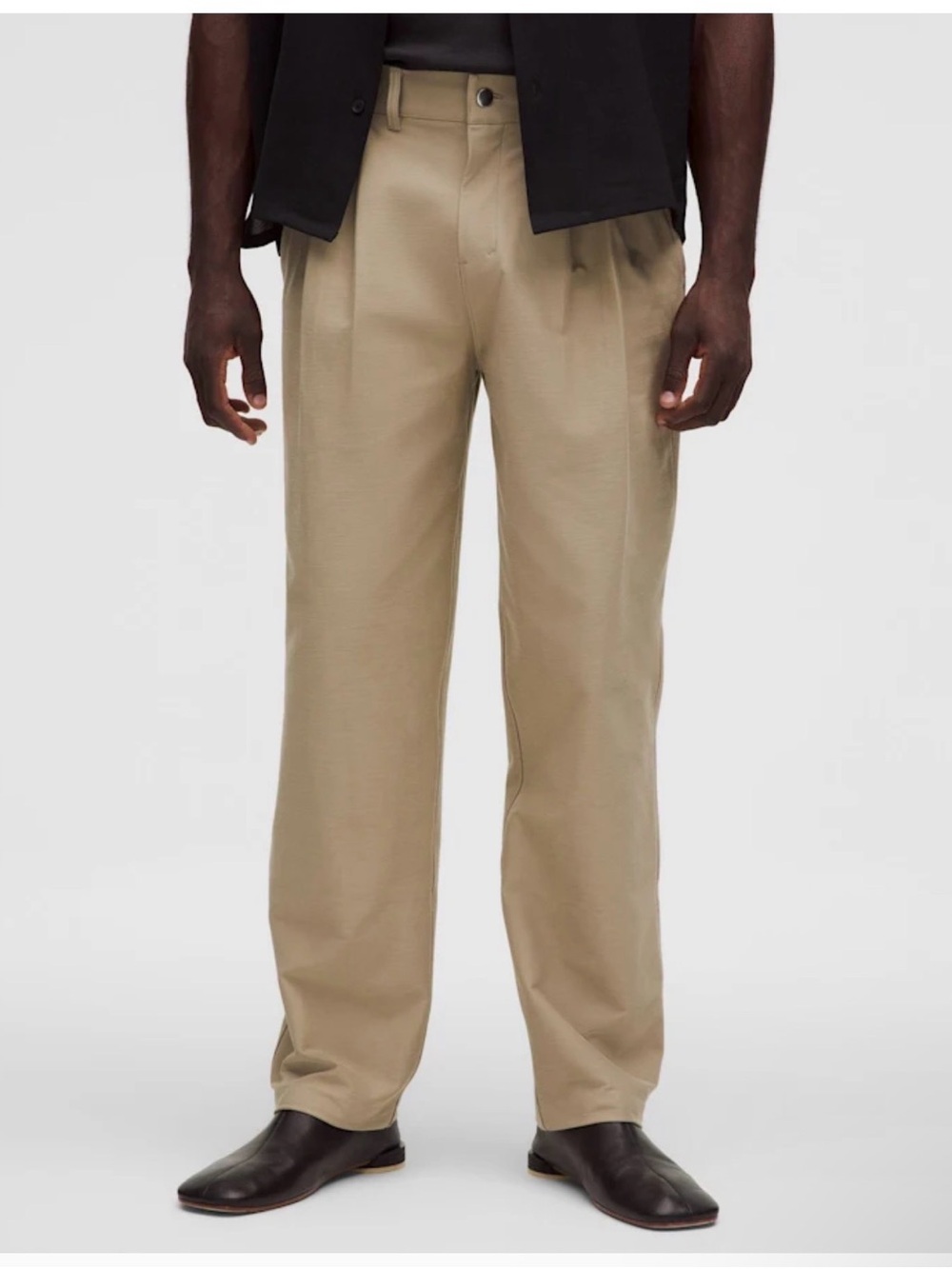 Lululemon utilitch twill relaxed pleat trouser size 31 inseam 30”